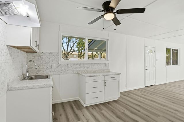 3110 Airline Highway, Hollister, CA 95023