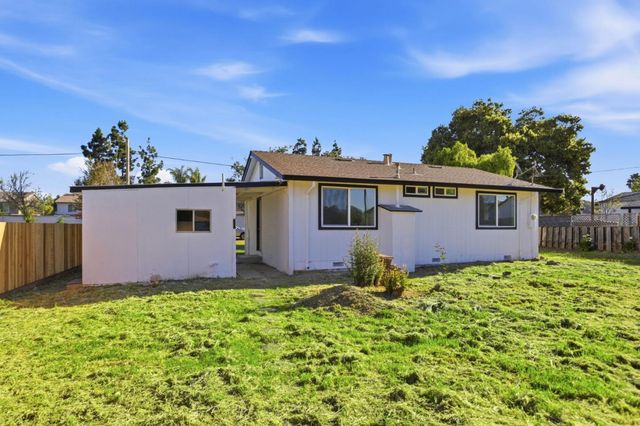 3110 Airline Highway, Hollister, CA 95023