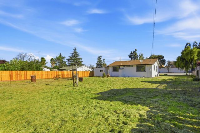 3110 Airline Highway, Hollister, CA 95023