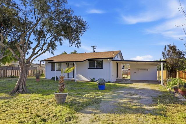 3110 Airline Highway, Hollister, CA 95023