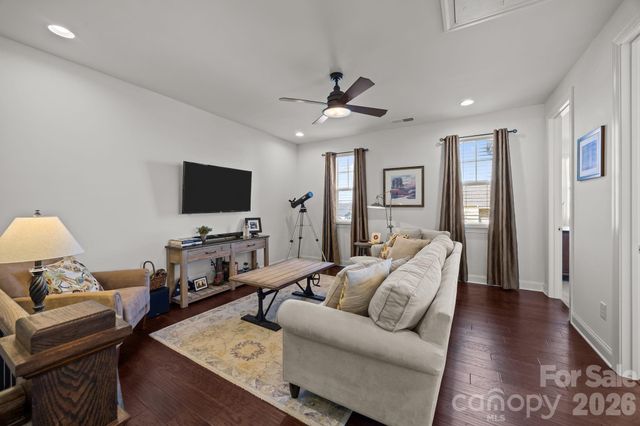 14918 Marymont Avenue, Huntersville, NC 28078