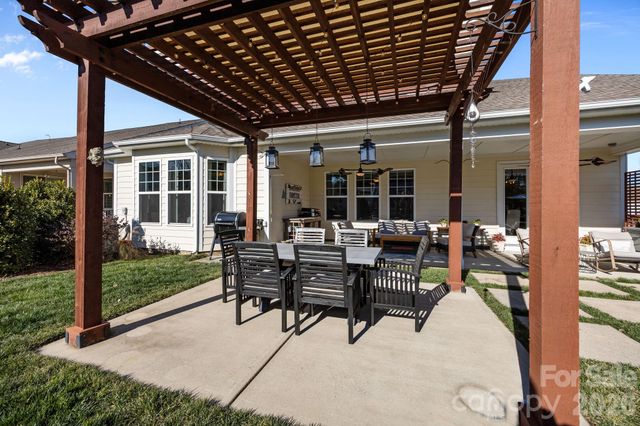 14918 Marymont Avenue, Huntersville, NC 28078