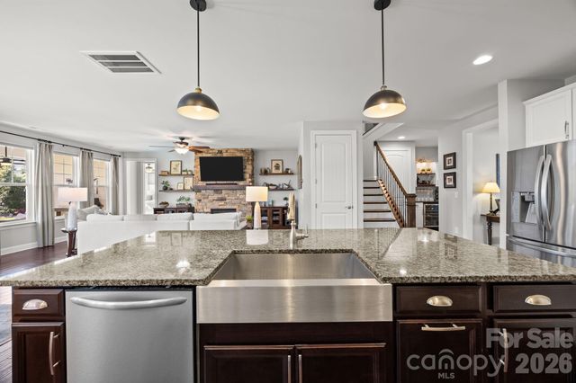 14918 Marymont Avenue, Huntersville, NC 28078