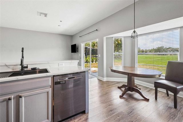 18176 SANDY POINTE DRIVE, Tampa, FL 33647