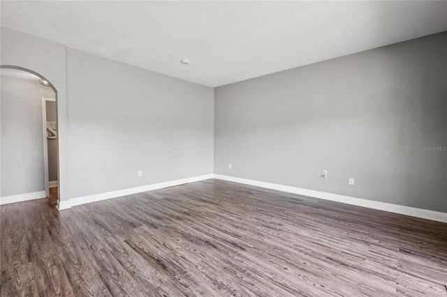 18176 SANDY POINTE DRIVE, Tampa, FL 33647