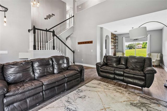 18176 SANDY POINTE DRIVE, Tampa, FL 33647