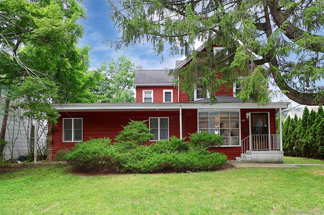 49 Red Ground Road, Roslyn Heights, NY 11577