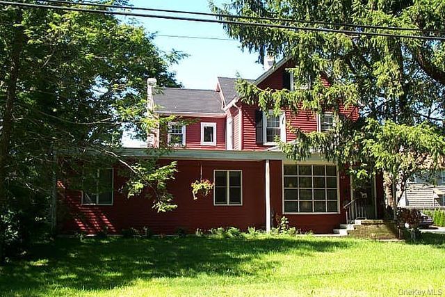 49 Red Ground Road, Roslyn Heights, NY 11577