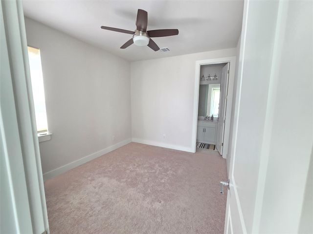 4915 Bruco LN, Round Rock, TX 78665