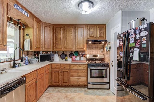 207 Boogers Hill Road, Oxford, GA 30054