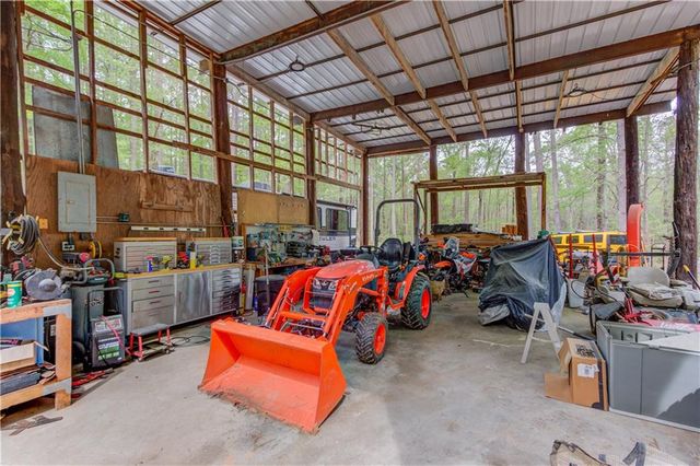 207 Boogers Hill Road, Oxford, GA 30054