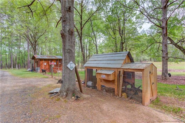 207 Boogers Hill Road, Oxford, GA 30054