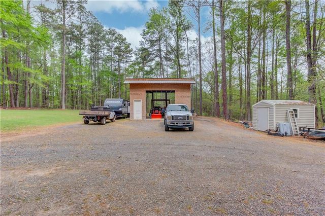 207 Boogers Hill Road, Oxford, GA 30054