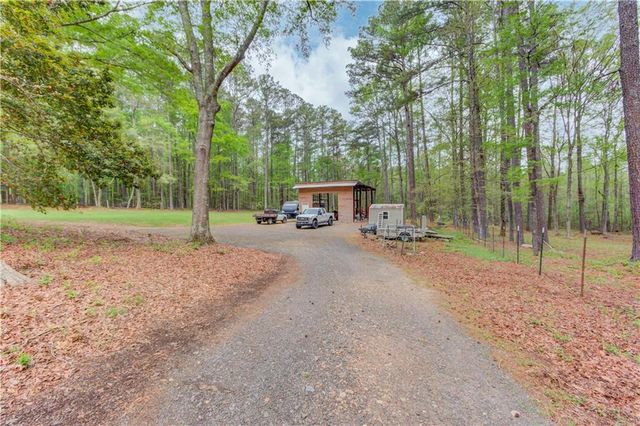 207 Boogers Hill Road, Oxford, GA 30054