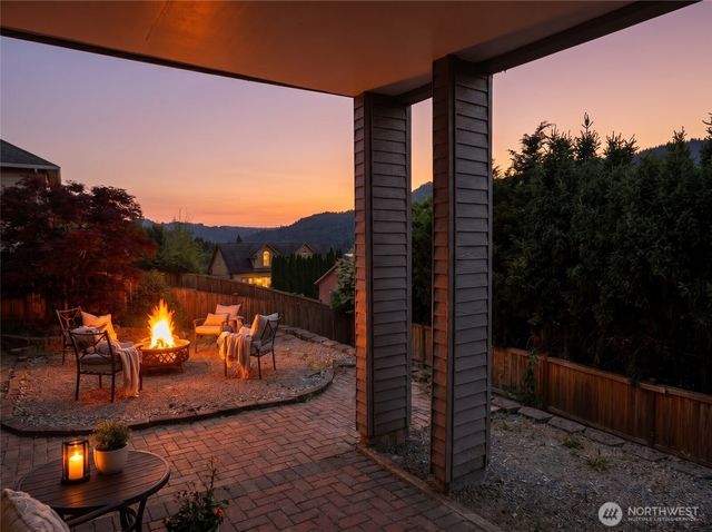 18064 Mariposa Lane, Mount Vernon, WA 98274