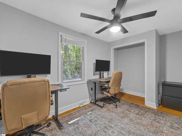 2228 Cross Anchor Road, Woodruff, SC 29388