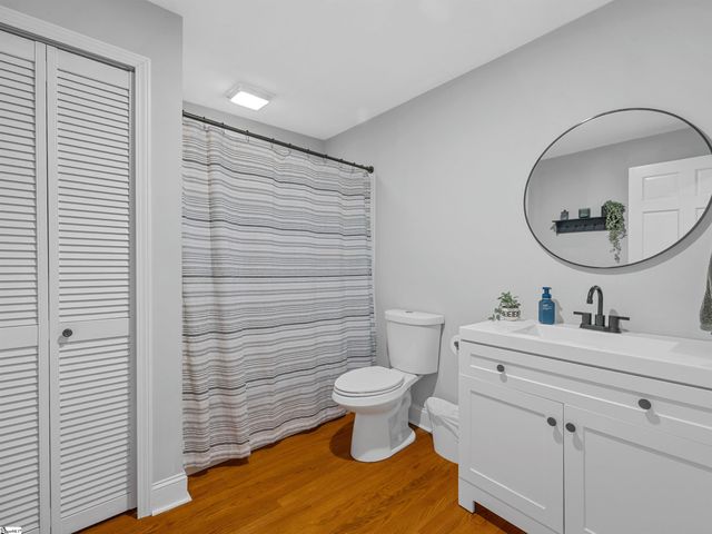 2228 Cross Anchor Road, Woodruff, SC 29388