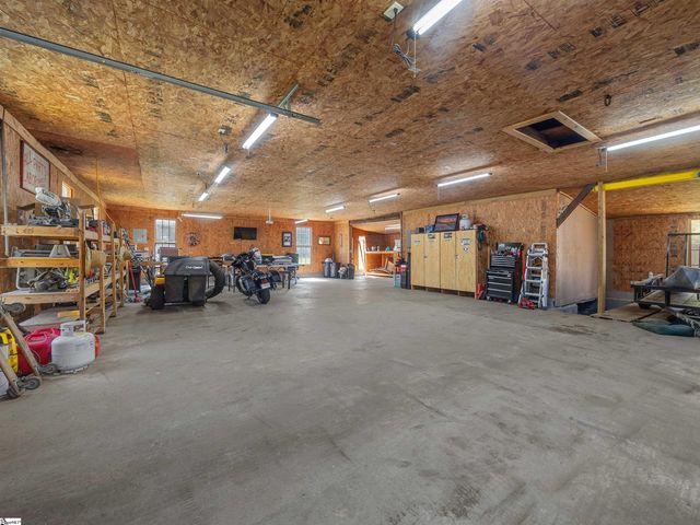 2228 Cross Anchor Road, Woodruff, SC 29388
