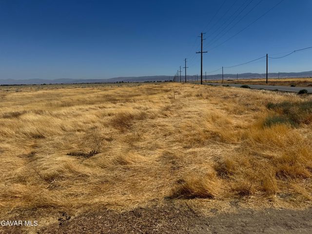 W Cor 90th St. West & A10 Street, Lancaster, CA 93536
