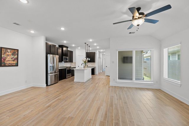 10031 Crescendo Way, Iowa Colony, TX 77583