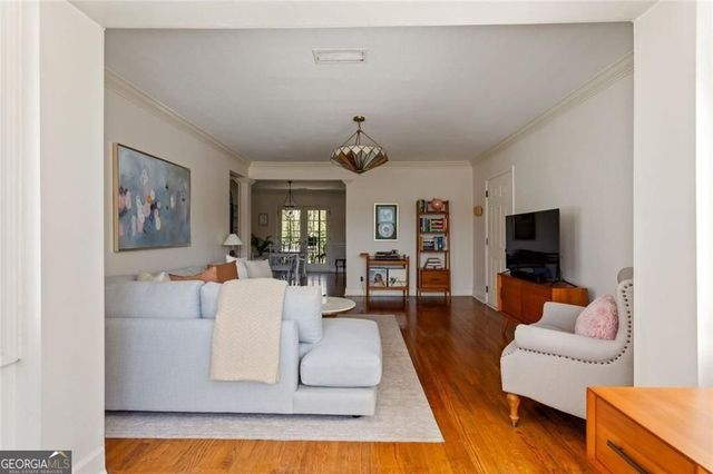 115 Peachtree Memorial C3 Drive C3, Atlanta, GA 30309
