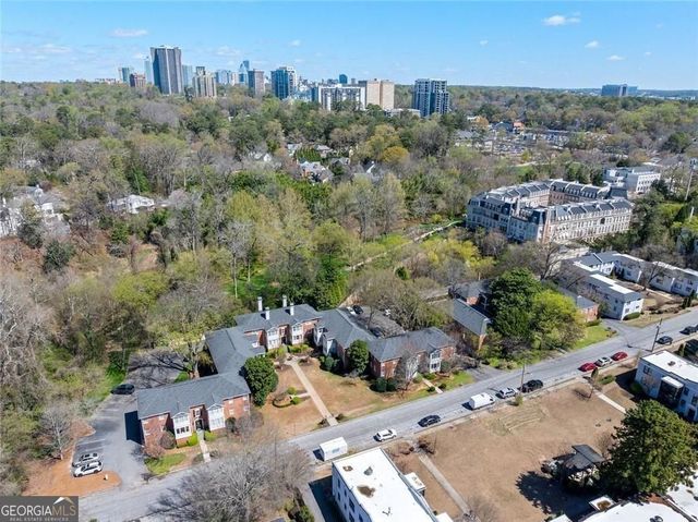 115 Peachtree Memorial C3 Drive C3, Atlanta, GA 30309