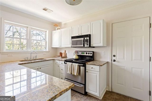 115 Peachtree Memorial C3 Drive C3, Atlanta, GA 30309