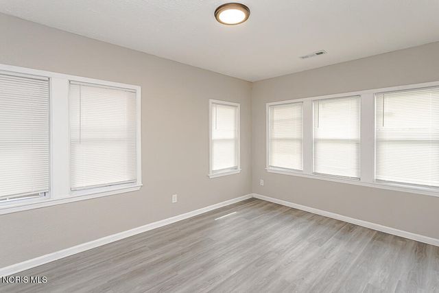 2337 Parkwood Avenue, Toledo, OH 43620