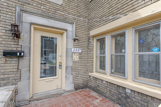 2337 Parkwood Avenue, Toledo, OH 43620