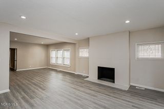 2337 Parkwood Avenue, Toledo, OH 43620