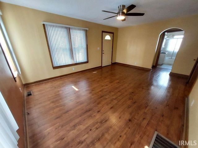 1514 Dewey Street, Jasper, IN 47546