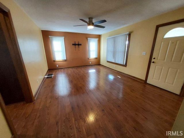 1514 Dewey Street, Jasper, IN 47546