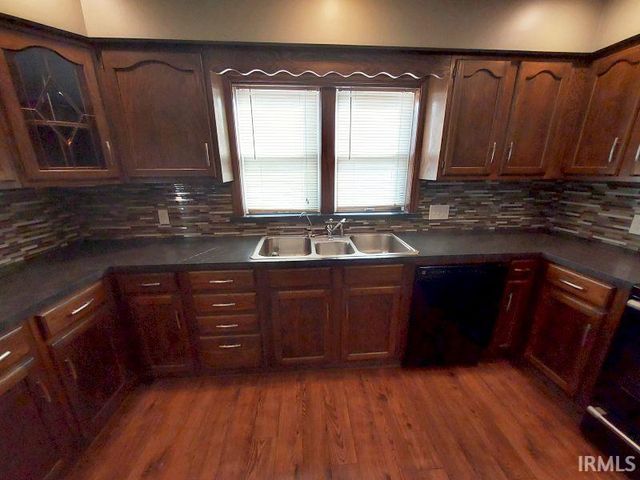 1514 Dewey Street, Jasper, IN 47546