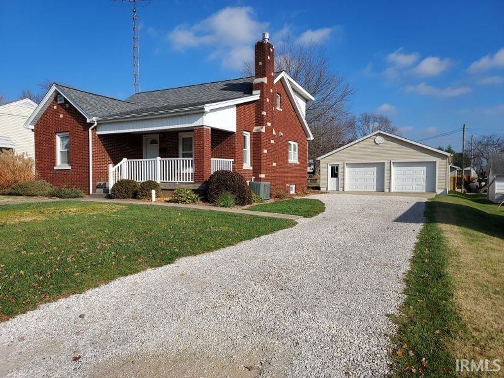 1514 Dewey Street, Jasper, IN 47546