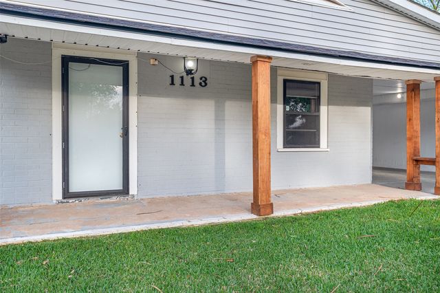 1113 Shirley Lane, Bossier City, LA 71111