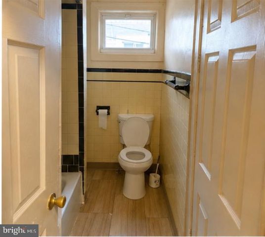 124 NASSAU ST, Trenton, NJ 08638