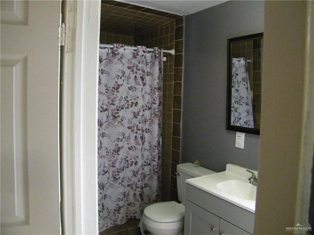 501 W Lovett Street, Edinburg, TX 78541