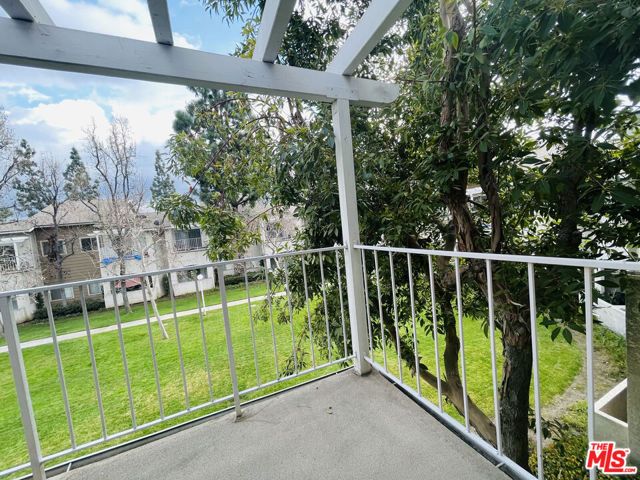 2410 N Towne Avenue 21, Pomona, CA 91767