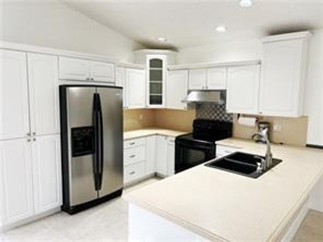 11282 NW 44th Street, Coral Springs, FL 33065