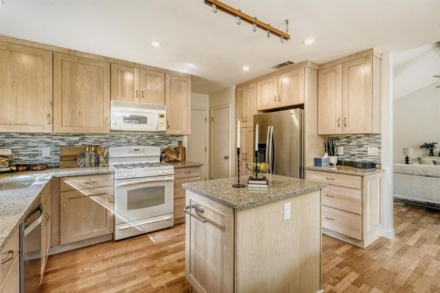 6701 Stage Coach TRL, Austin, TX 78745