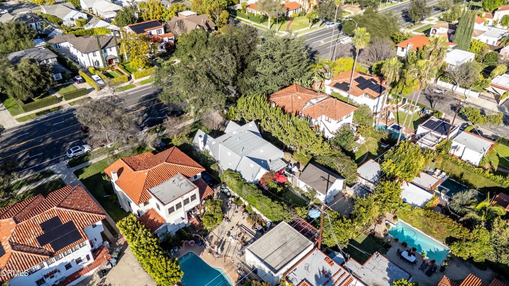 Image 32 of property listing at 2270 E Orange Grove Boulevard, Pasadena, CA 91104