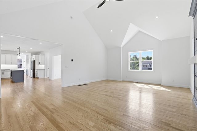 294 Salem Road, Dracut, MA 01826