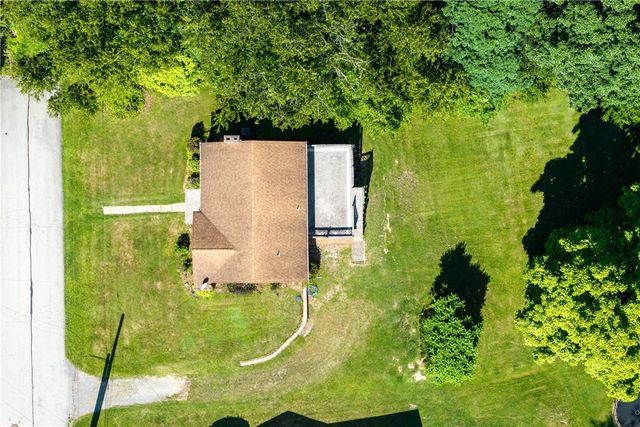 1641 Highland Rd, Economy, PA 15027