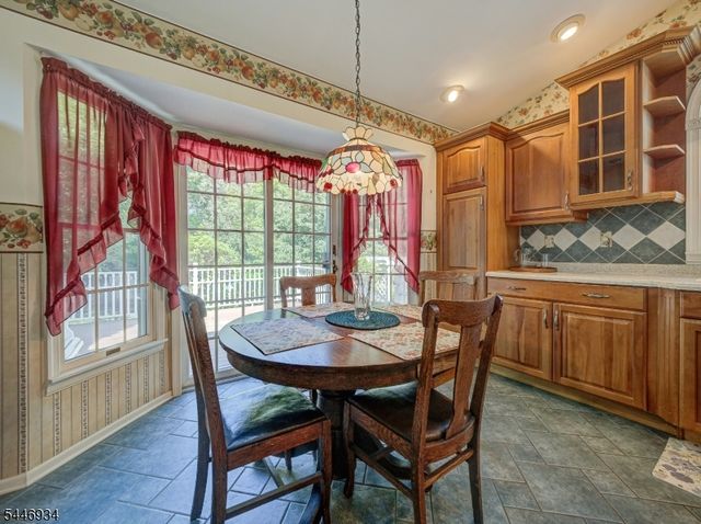 319 Marion Pl, Manville Boro, NJ 08835
