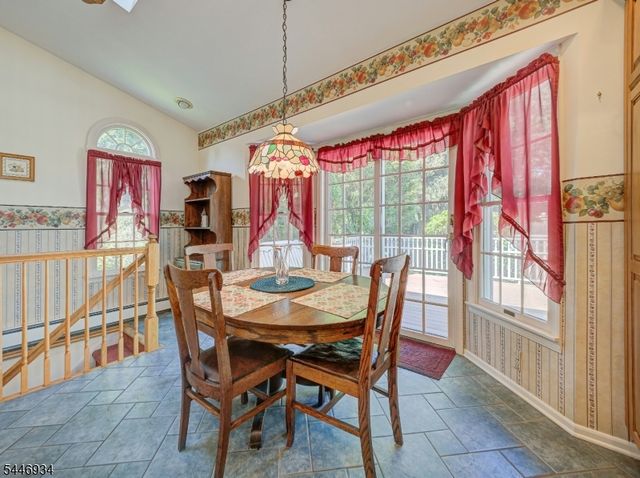 319 Marion Pl, Manville Boro, NJ 08835