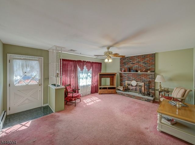 319 Marion Pl, Manville Boro, NJ 08835