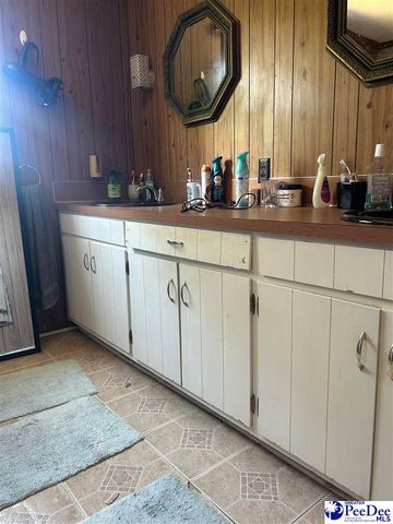613 Arbor Dr, Florence, SC 29501