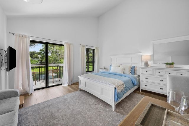 11863 Wimbledon Circle 504, Wellington, FL 33414