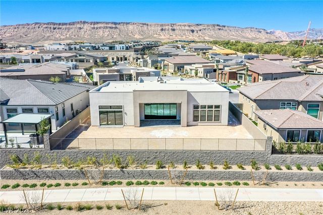 4750 Outlook Peak Street, Las Vegas, NV 89135