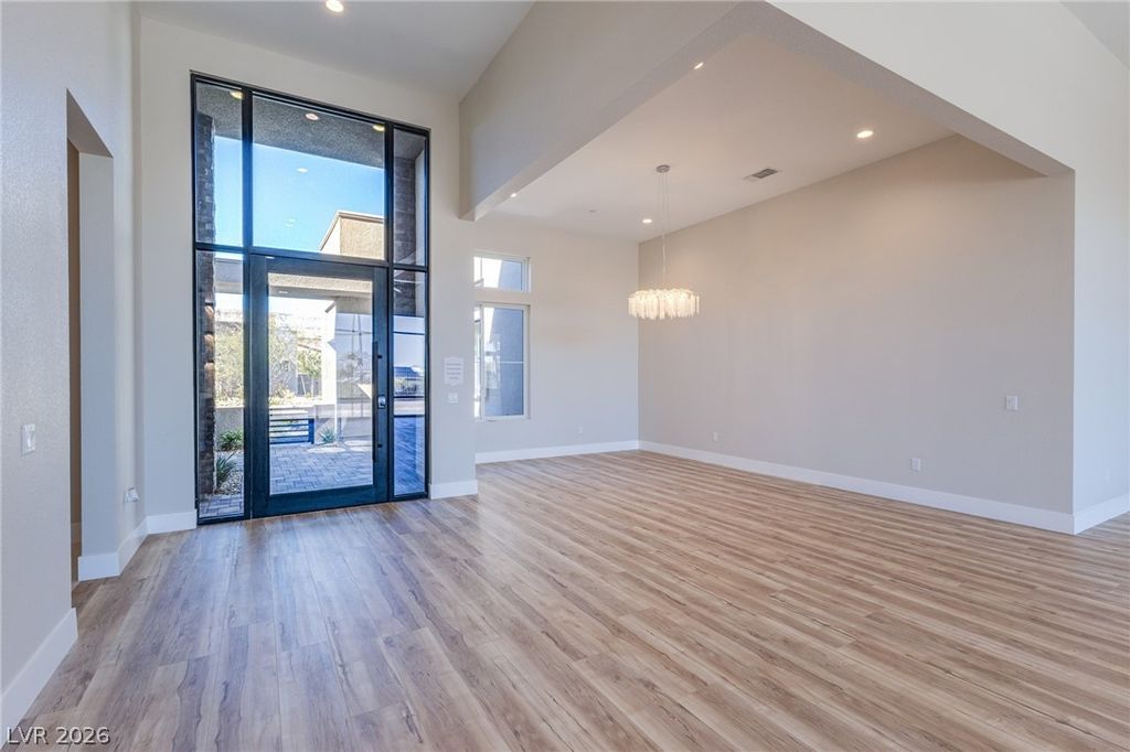 Image 17 of property listing at 4750 Outlook Peak Street, Las Vegas, NV 89135